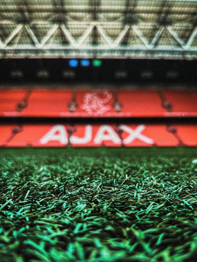 De Champions League loting van Ajax 2025